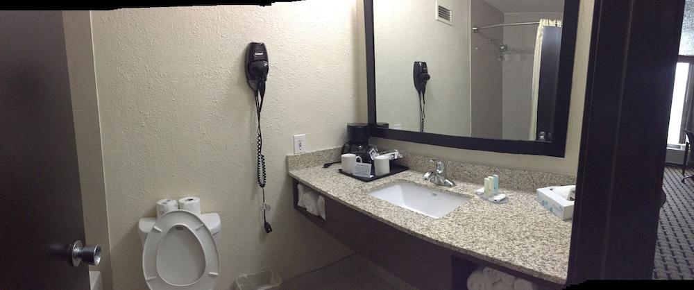 Clarion Pointe Lake Jackson - Clute Εξωτερικό φωτογραφία