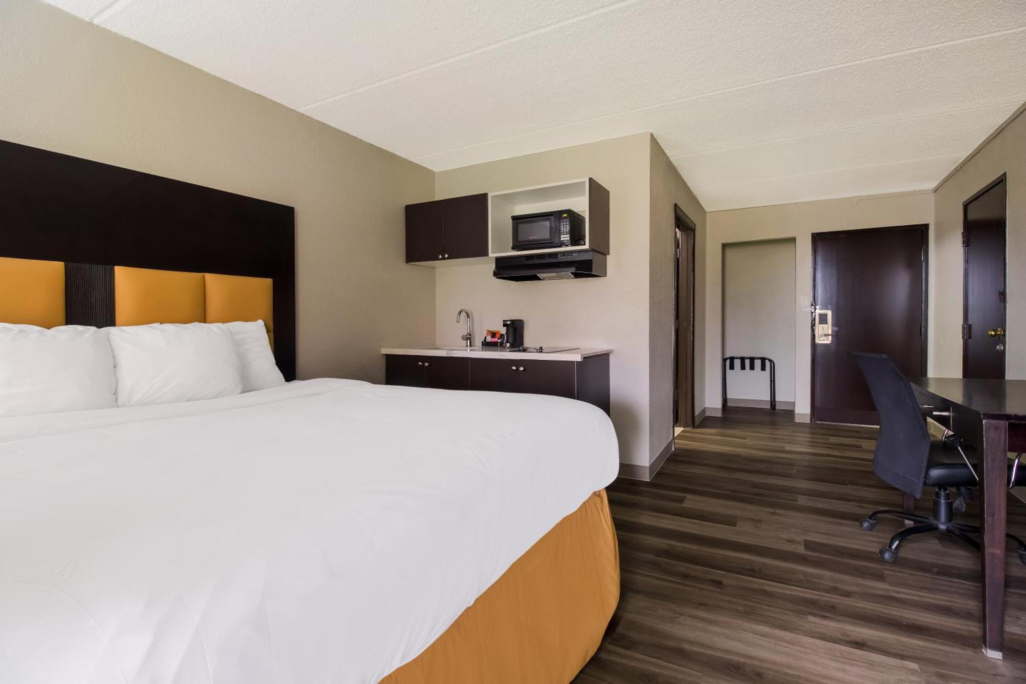 Clarion Pointe Lake Jackson - Clute Εξωτερικό φωτογραφία