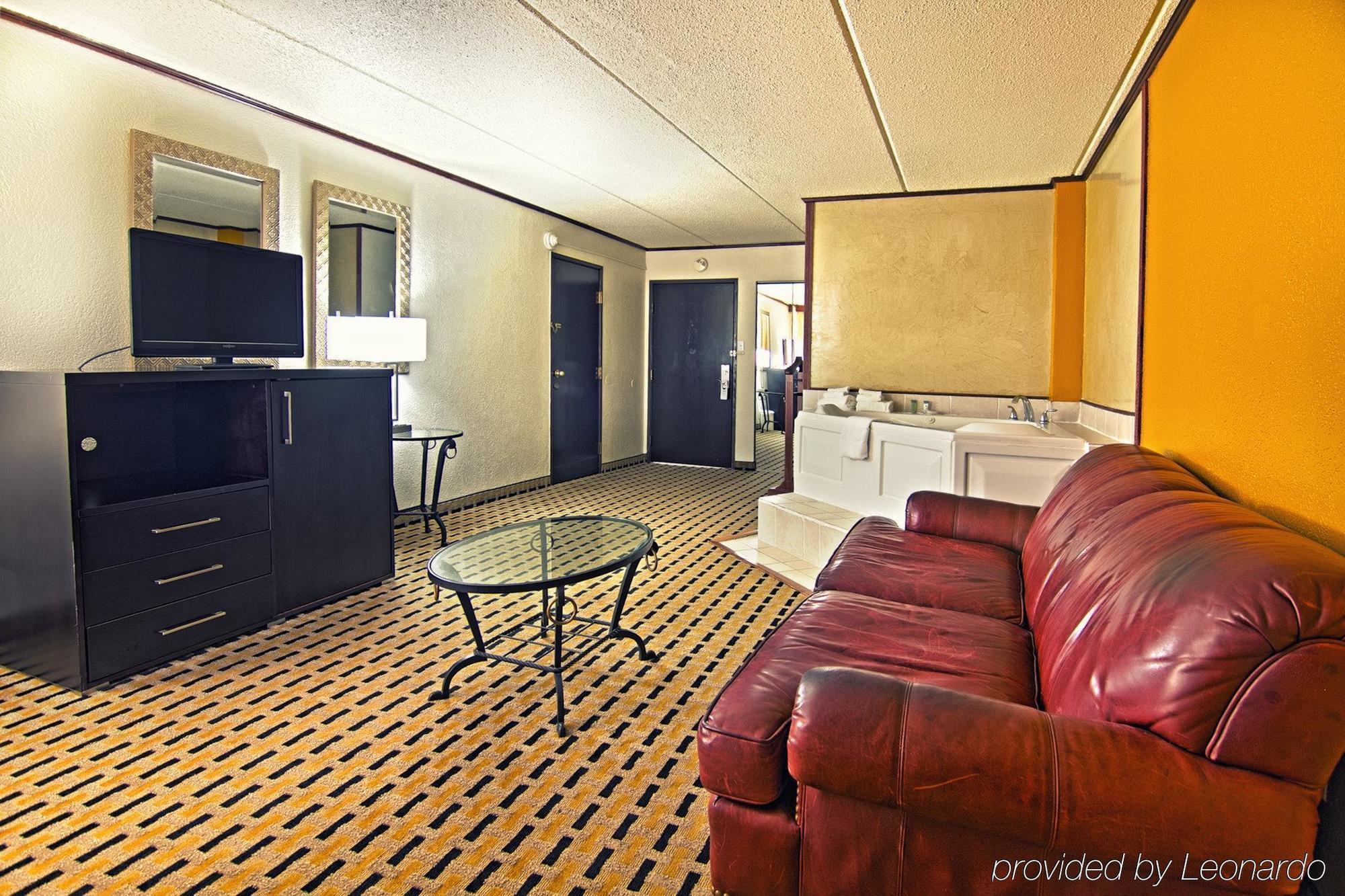 Clarion Pointe Lake Jackson - Clute Εξωτερικό φωτογραφία