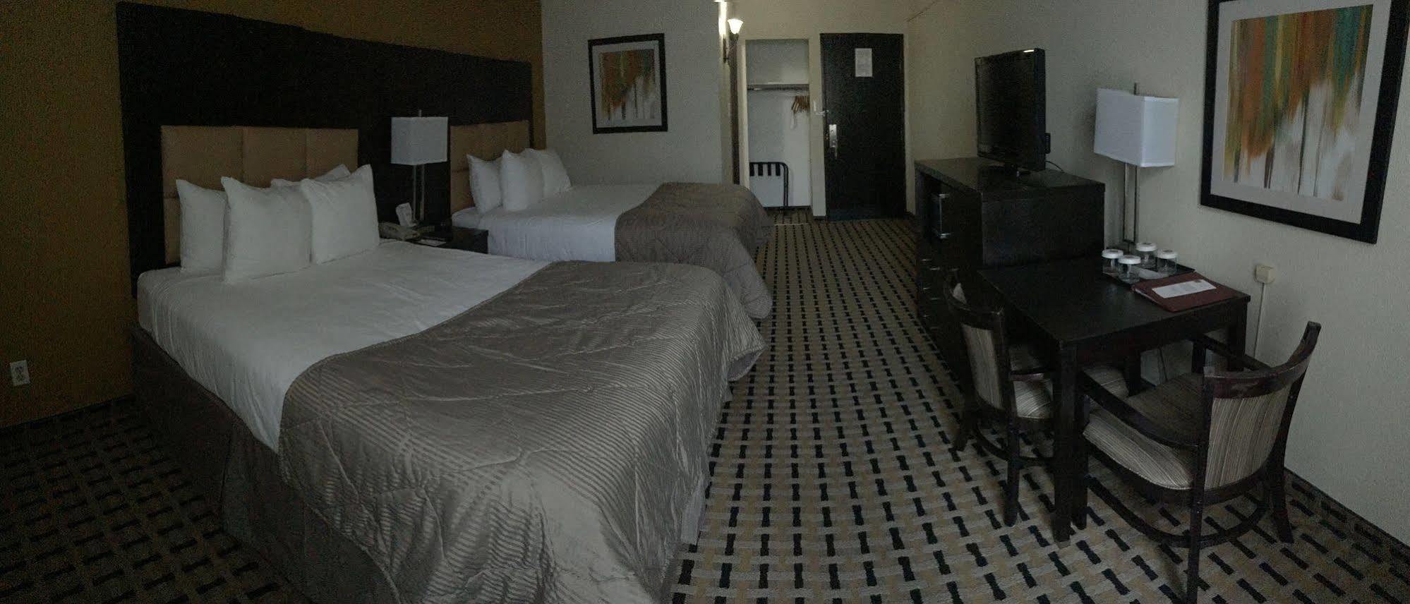Clarion Pointe Lake Jackson - Clute Εξωτερικό φωτογραφία